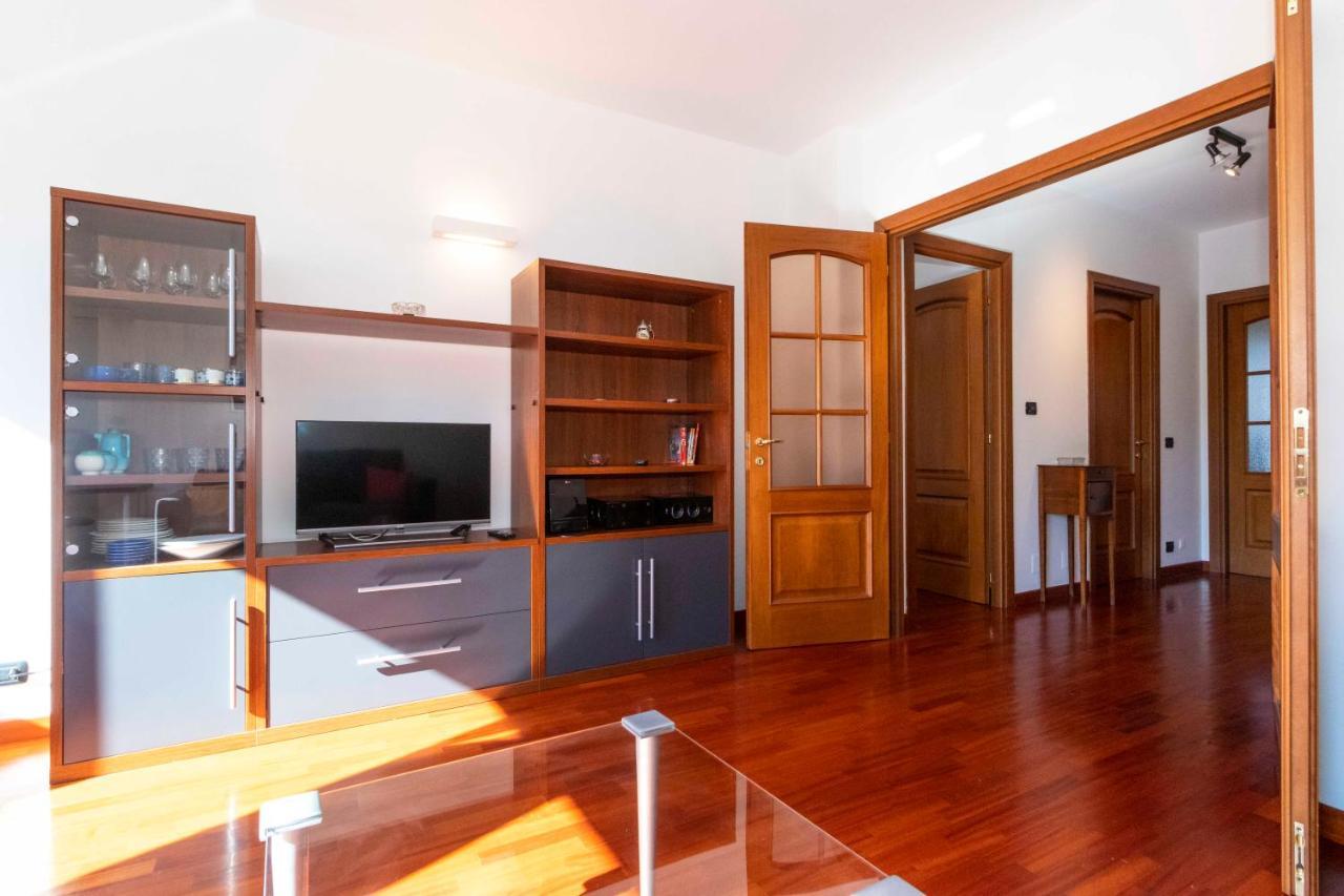 Cozy&Spacious Apt 2 Min Walk From The Tram Stop! Lejlighed Torino Eksteriør billede
