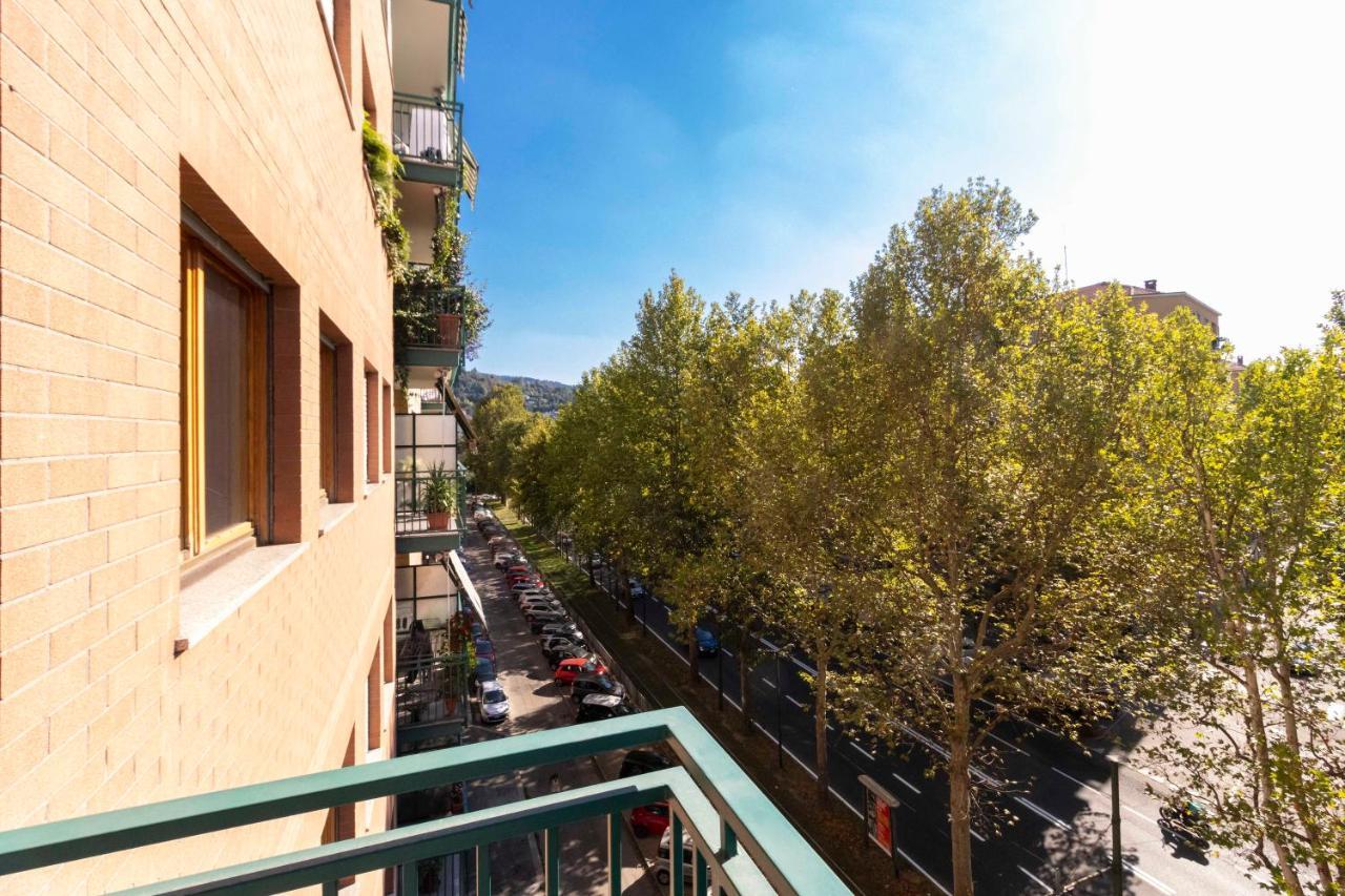 Cozy&Spacious Apt 2 Min Walk From The Tram Stop! Lejlighed Torino Eksteriør billede